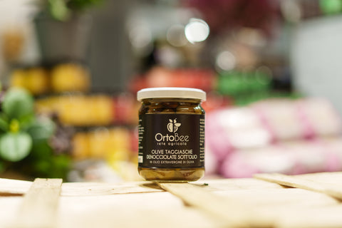 Olive denocciolate taggiasche